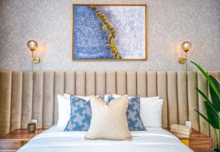 EasyGo - Upgraded 2BDR in BLVD Point with Burj Khalifa View - Dubai - 4