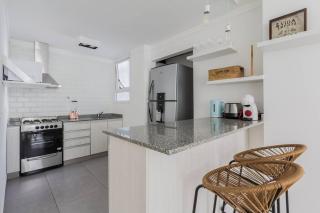 Sunny 2 Bedroom Recoleta Apt - 4