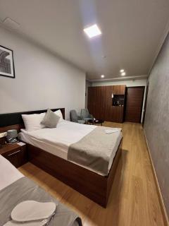 Mashtots Hotel - 9