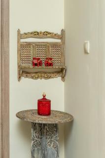 Anna's Stone House - - 2