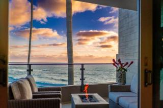 Beachside Paradise in Windansea - 0