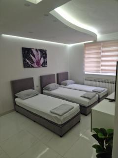 Apartments Natural and Bungalows - Sarajevo - 6