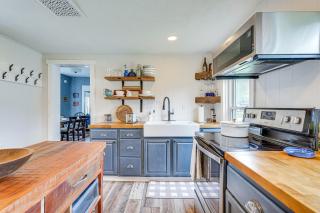 Lovely Ludlow Farmhouse about 1 Mi to Town and Slopes! - Ludlow - 9