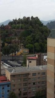 Vista a Cerro Santa Lucía con Aire Acondicionado - 2