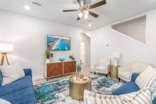 Walk to the Beach, Brand New Luxe Beach House - Saint Joe Beach - 1
