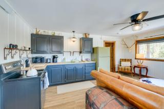 The Bunkhouse in Bondurant Pet Friendly - - 5