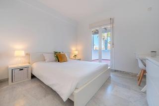 Townhouse w/ Swimming Pool and Underground Parking - Marbella - 6