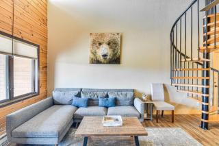 Hot Tub and Indoor Pool Access at Granby Condo - 6