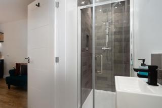 Coach House by Coppergate Grimsby - Great Coates - 4