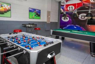 Spacious Vacation Home with Private Pool 76 - Orlando - 7