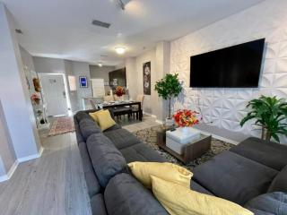 Cozy Home with Private Pool at Encantada Resort - Kissimmee - 5