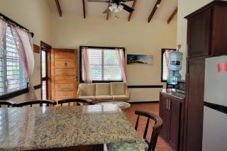 Villa Hermosa- 2 Bedroom Home - Caye Caulker - 3