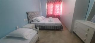Albzani Sea View Apartment - 4
