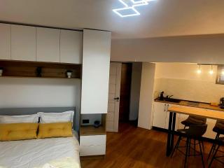 Central Nest Apartment - Braşov - 1