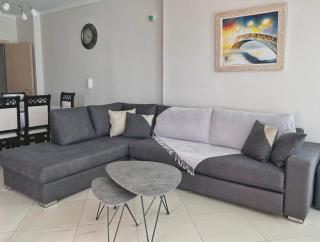 Seaview Apartment Vlora - Vlora - 9