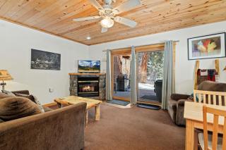 Bugle Pointe B18 by Estes Park Condos - 6