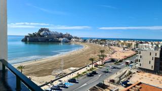 APARTAMENTO LOFT PRIMERA LÍNEA de playa, vistas altas mar y castillo - Peñíscola - 0