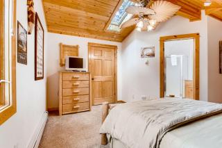 Bugle Pointe B23 by Estes Park Condos - 6