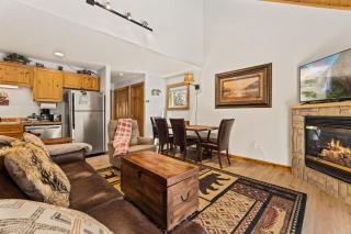 Creekside Condos H by Estes Park Condos - 5