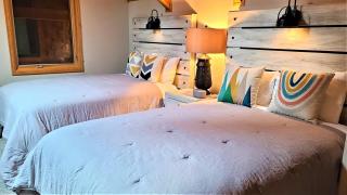 Creekside Suites 09 by Estes Park Condos - 2