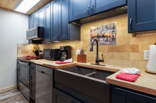 Creekside Suites 12 by Estes Park Condos - 5