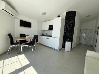 Mirakul Apartments - Vir - 3