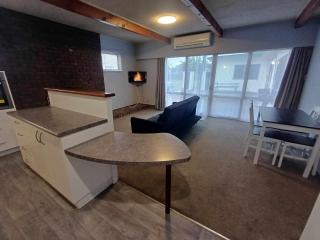 Aqua Accommodation - Napier - 5