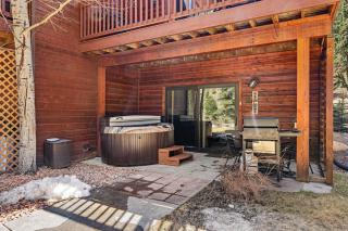 Bugle Pointe A02 by Estes Park Condos - 3