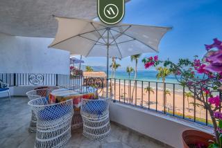 Ocean view 2Br Condo-Balcony-Beach-Pool - Puerto Vallarta - 1