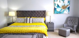 Stylish 3 Bdrm house- king bed, Netflix, parking - Kitchener - 3
