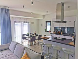 P1 Beachfront one bedroom apartment - Rogoznica - 8