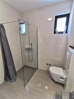 P1 Beachfront one bedroom apartment - Rogoznica - 5