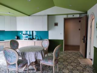 H2 Homestay - Ecopark, Văn Giang, Hưng Yên - 1