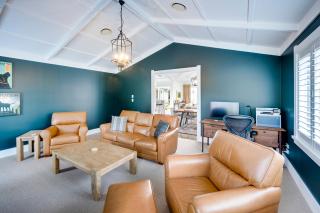 Modern Deluxe - Havelock North Holiday Home - 2