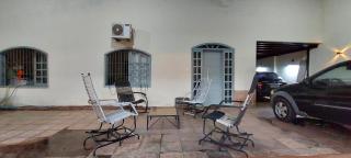 Quarto em casa familiar. - Porto Velho - 1