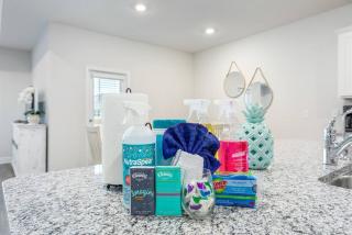 Luxe Beach House with BBQ Grill and Pool Access - Highland View - 2