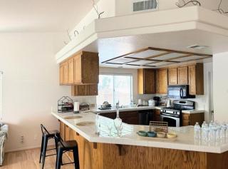 Desert Western House near Wine Country - Hemet - 1