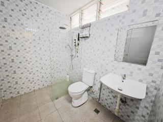 7 Home4Stay Peaceful GurneyTerrace 4BR15pax Shops & Eateries - George Town - 2