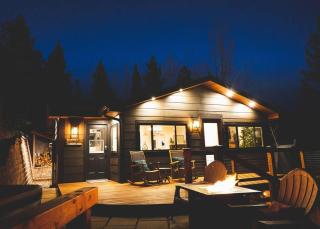Modern Luxury Cabin - Hot Tub, Hiking, Hammocks - 8