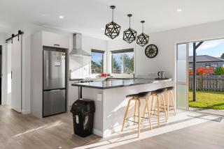 Motuoapa Getaway - Lake Taupo Holiday Home - Turangi - 3