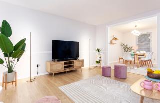 Metropolitan Splendor - 3