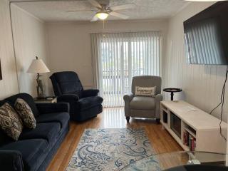 First floor condo Myrtle Beach walk to beach - Myrtle Beach - 8