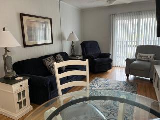 First floor condo Myrtle Beach walk to beach - Myrtle Beach - 2