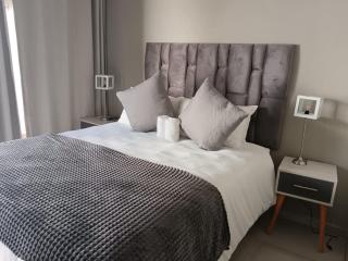 The Space Guesthouse Mondlo - - 6