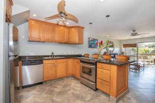 Views & ac! Ks b6- Sullivan - 0