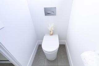 Beautiful Modern 3 Bedroom Family Suite Sleeps 6 - 9