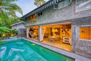 New Listing 1 BD Vintage Charm in Central Berawa - Canggu - 2