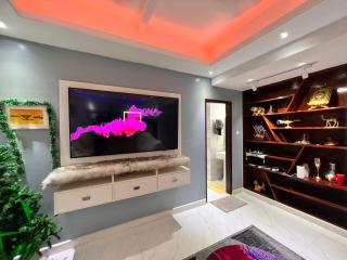 Luxury Westernstyle OpenConcept - Dhaka - 7