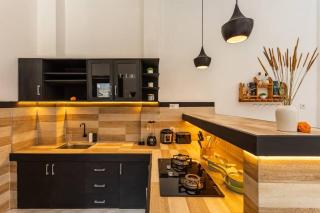 Comfy 3bd Family Villa with Private Pool in Central Location - Kerobokan - 9