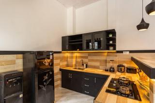 Comfy 3bd Family Villa with Private Pool in Central Location - Kerobokan - 8
